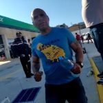Grupo de choque agrede a ciudadanos y periodistas en gasolinera de Felipe Angeles, Querétaro