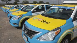 Entregan 200 nuevas unidades de Qrotaxi en San Juan Del Río