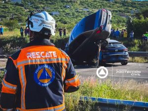 Accidente en Fray Junípero Serra deja cuatro lesionados, incluyendo un menor