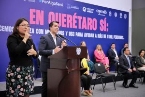 Entregan apoyos para fortalecer a las asociaciones civiles de Querétaro