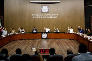 Aprueban sanciones de hasta más de un millón para quien cante música «belicona» en Querétaro