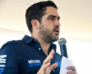 “Bajo crecimiento, trabajo informal, rezago en salud y megaobras inútiles, los grandes retos del país”: alerta Agustín Dorantes