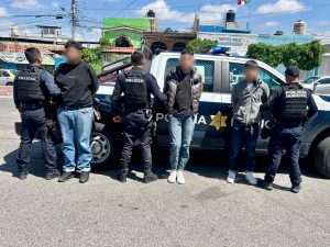 Detienen a tres hombres en Reforma Agraria, Querétaro con camioneta robada en Guanajuato gracias a tecnología del 9-1-1