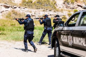 Policías municipales se entrenan en tiro, rescate y combate urbano para reforzar la seguridad en Querétaro