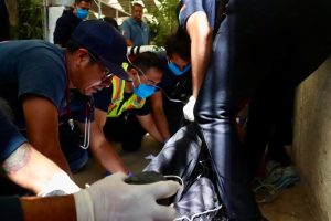 Salvan a hombre con paro cardiorrespiratorio en el Mercado de las Flores de Querétaro