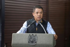 Municipio de Corregidora exigirá a empresa concesionaria responder por accidente de camión recolector que dejó una persona lesionada y daños en 8 vehículos, postes y árboles