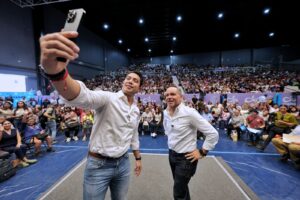 Querétaro entrega 2,500 laptops y cierra programa Conectados con casi 5 mil equipos distribuidos