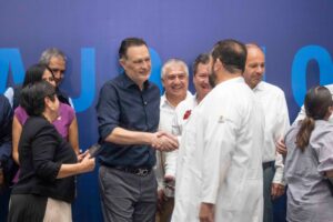 Reconocen a trabajadores y destacan estabilidad laboral durante conmemoración del Día del Trabajo en Querétaro